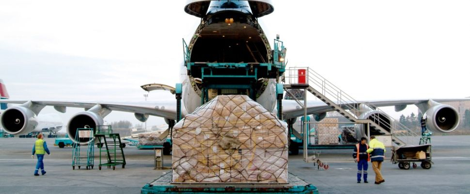 Air cargo being loaded for cross-border delivery with Shipa Ecommerce